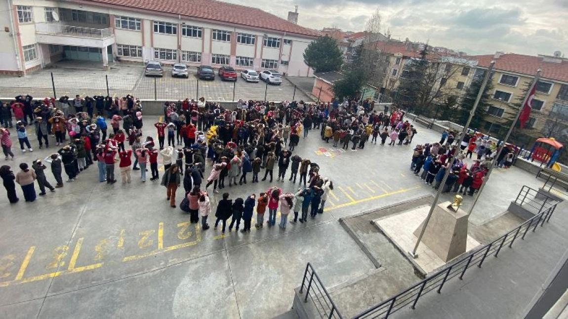 Okulumuzda Deprem-Tahliye Tatbikatı Yapıldı